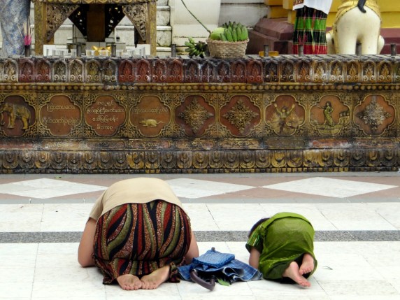 Shwedagon Pagoda, Yangon, Myanmar